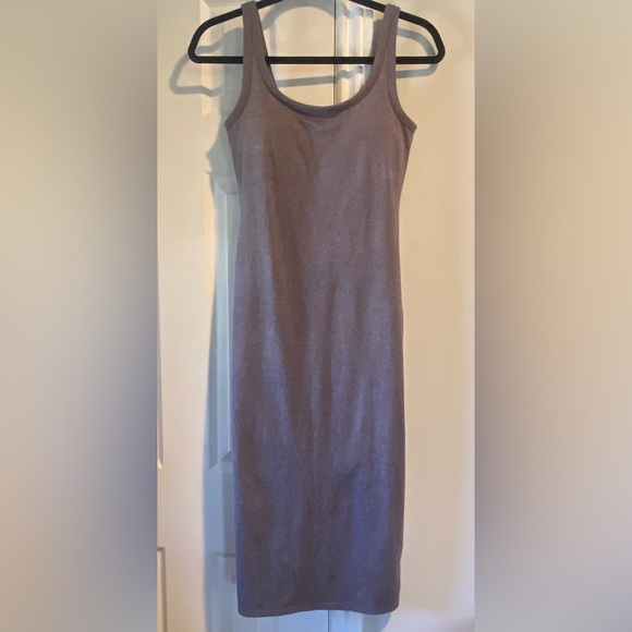 Vuori Essentials Halo Dress - Picture 3 of 6